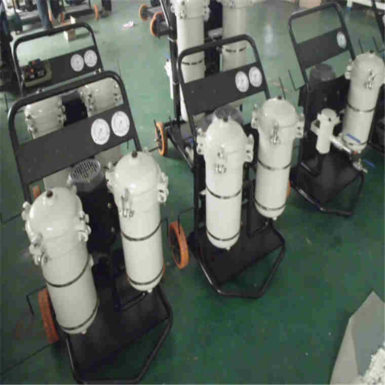 機(jī)油過(guò)濾器設(shè)備